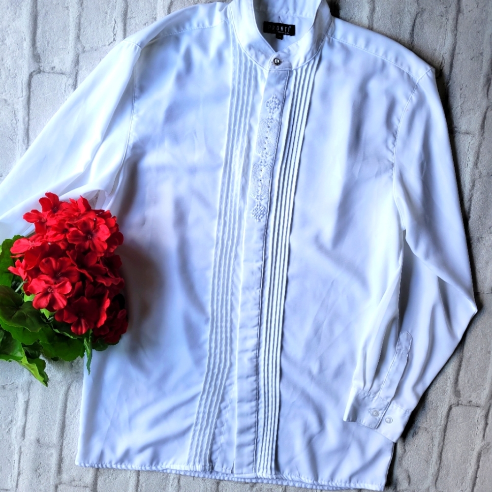 Pronti Collection by Phita white pintuck button up Blousesize medium